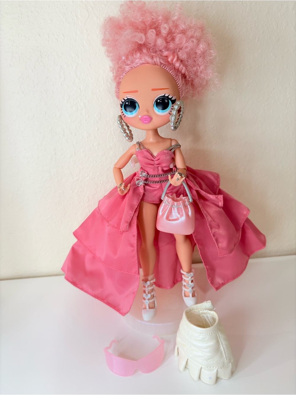 L.O.L. Surprise! O.M.G Miss Celebrate Series 2 fashion